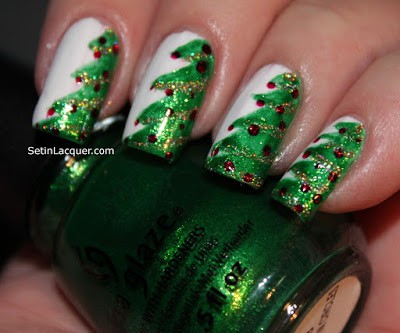 Classy and Simple Christmas Nail Art Designs for Stylish Girls ...