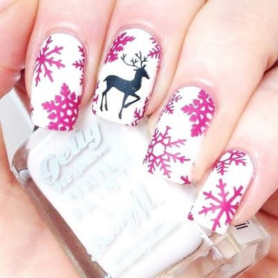 classy-and-stylish-christmas-nail-art-designs-for-girls-15