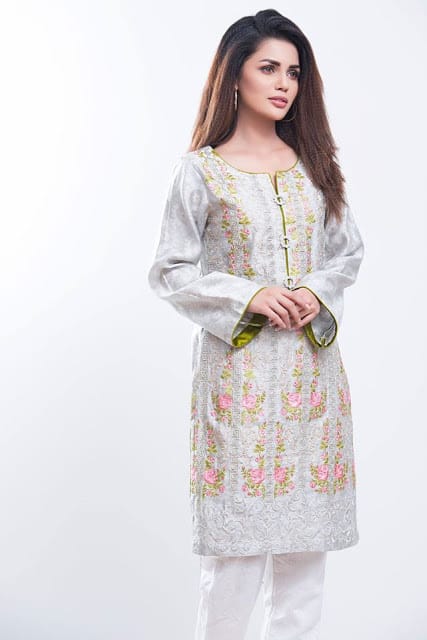 Sahil-winter-kurti-designs-embroidered-collection-2016-17-by-zs-textiles-11