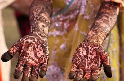 fresh-and-beautiful-bridal-indian-mehndi-designs-for-full-hands-for-wedding-8