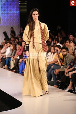 Ali-xeeshan-victory-collection-2017-at-pfdc-sunsilk-fashion-week-13