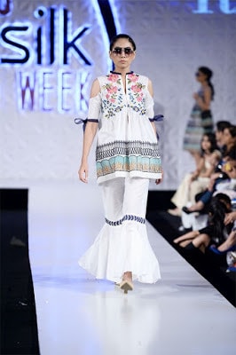 Saira-rizwan-collection-2017-at-pfdc-sunsilk-fashion-week-13